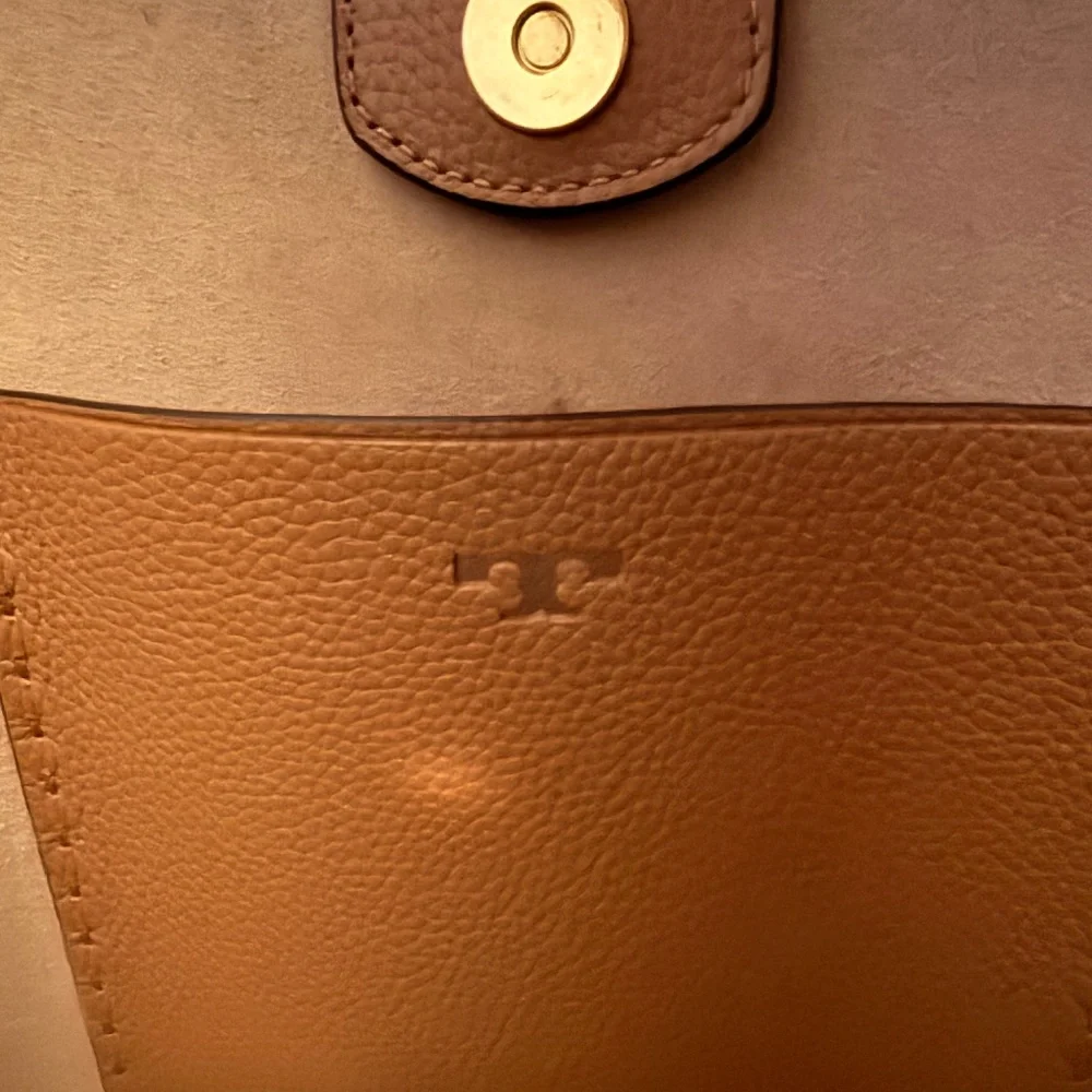 Tory Burch McGraw handbag - Picture 5 of 14